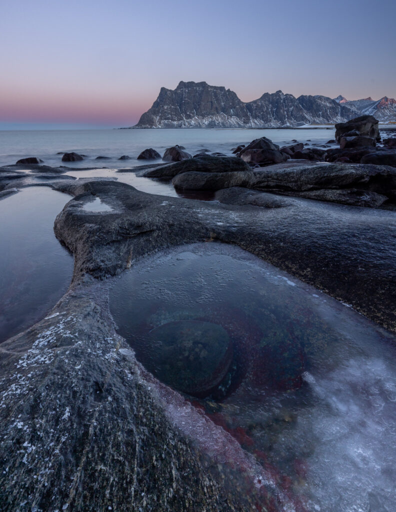 <p>Dragon’s eye – Uttakleiv Beach – 2026<br />
<span style="font-size: 20px;"><strong>Lofoten – Norway, Europe</strong></span></p>
