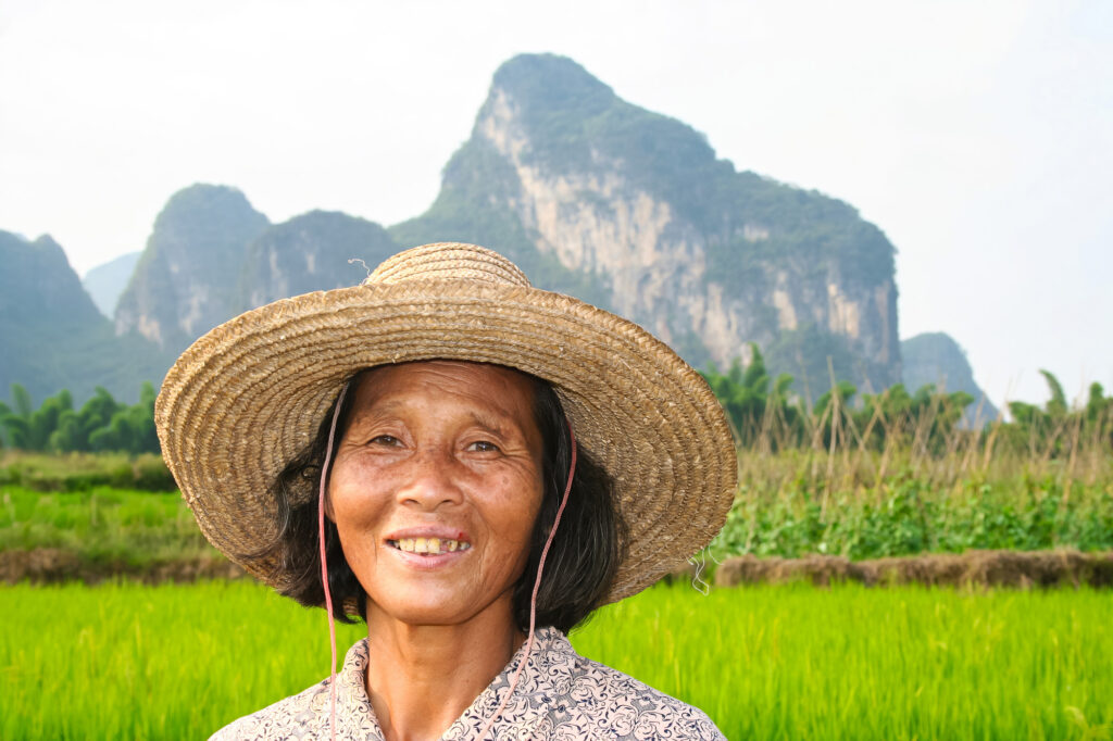 <p>Farmer’s wife – 2006<br />
<span style="font-size: 20px;"><strong>China, Asia</strong></span></p>
